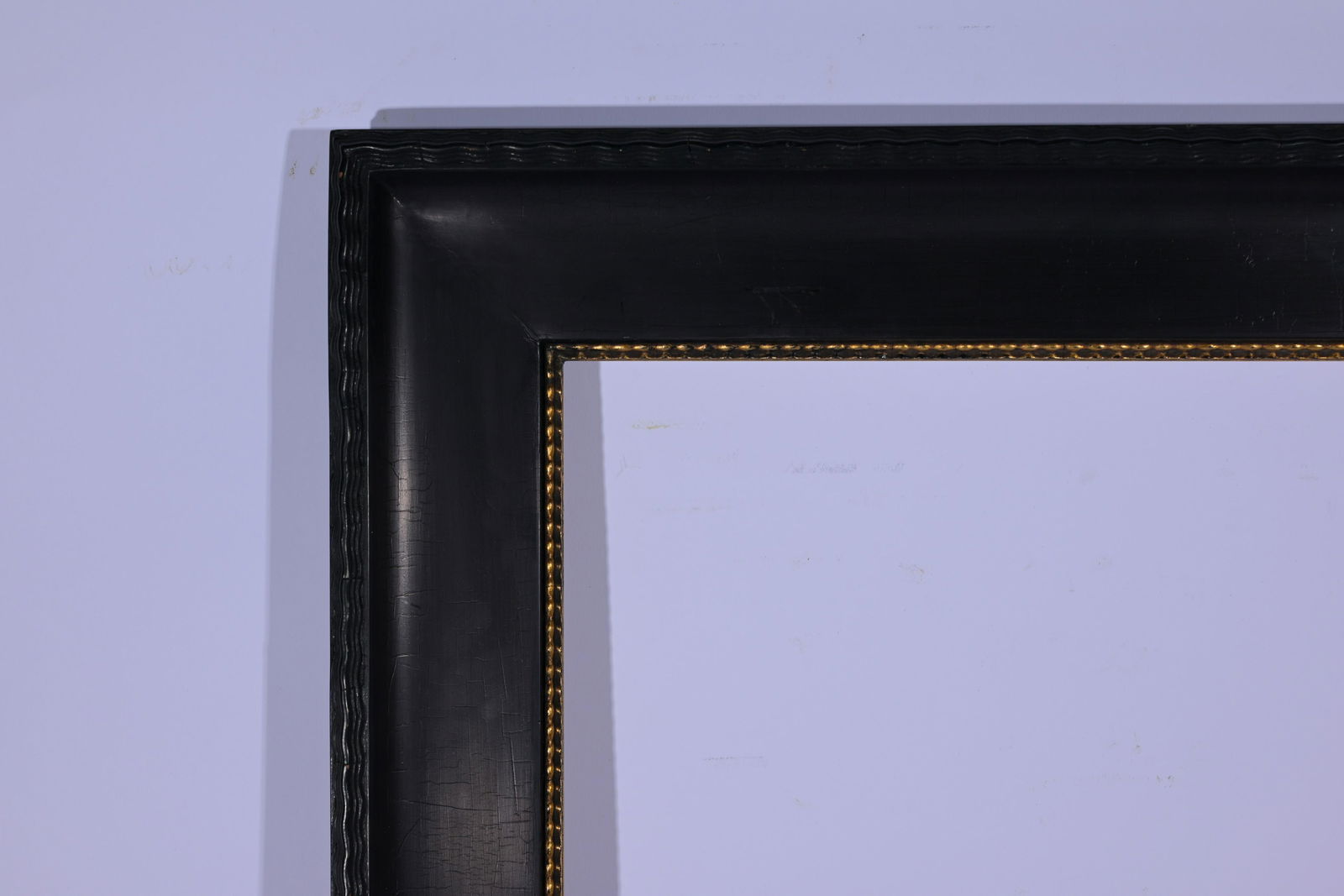 Dutch Style Black Frame - 24 x 19.75: Dutch style Black Frame. Rabbet Size: 24 x 19.75 in. Overall Framed Size: 28 x 24 in. (04-66 MNM) (22) Provenance: The historic period frame collection of Eli Wilner. The collection previously include