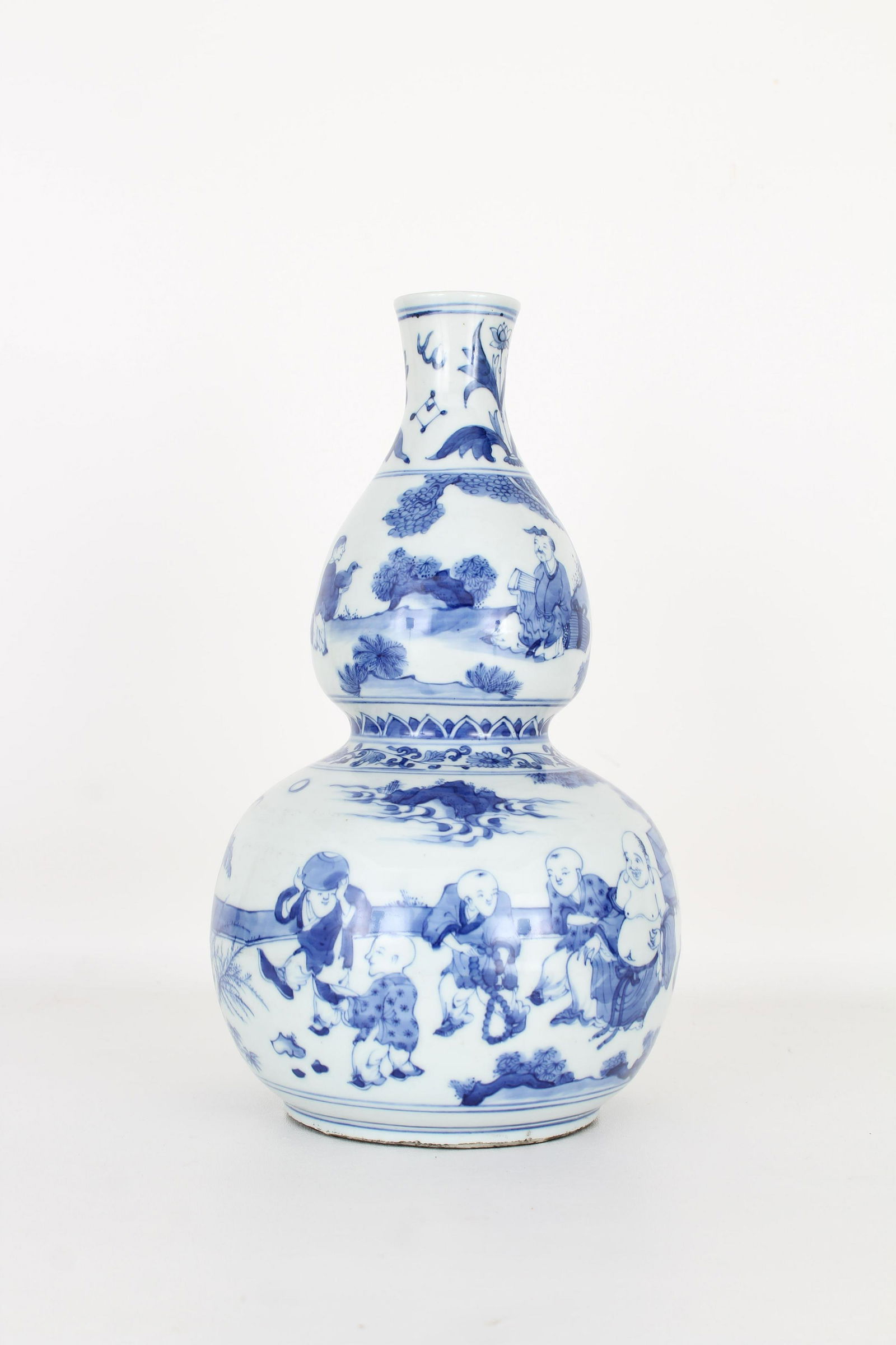 Chinese Blue/White Double Gourd Shaped Vase (1 of 11)