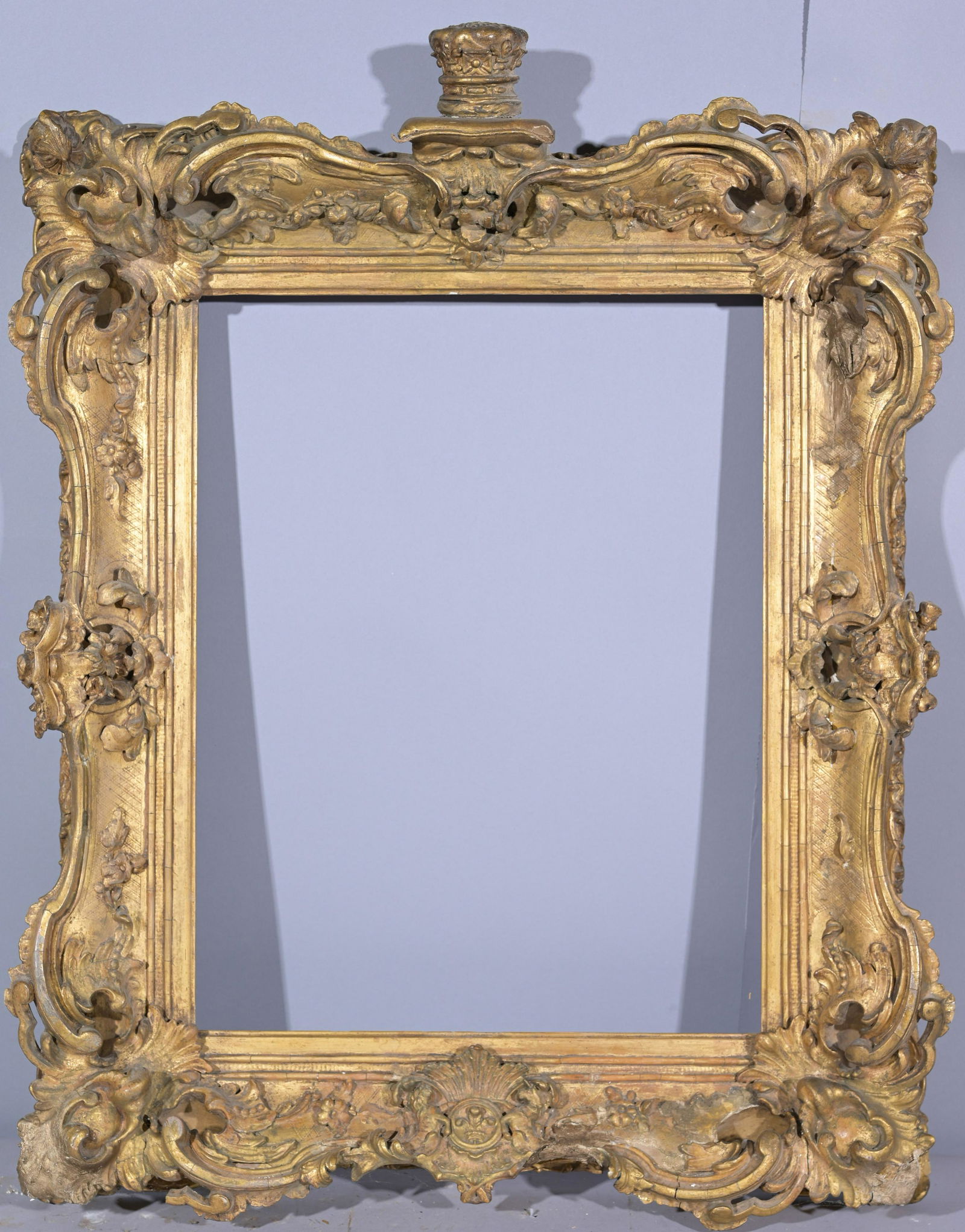 European 19th C. - 18.75 x 14.5: European 19th C. Gilt/Wood Frame. Rabbet Size: 18.75 x 14.5 in. Overall Framed Size: 28 x 21 in. (02-57) (301) Provenance: The historic period frame collection of Eli Wilner. The collection previously
