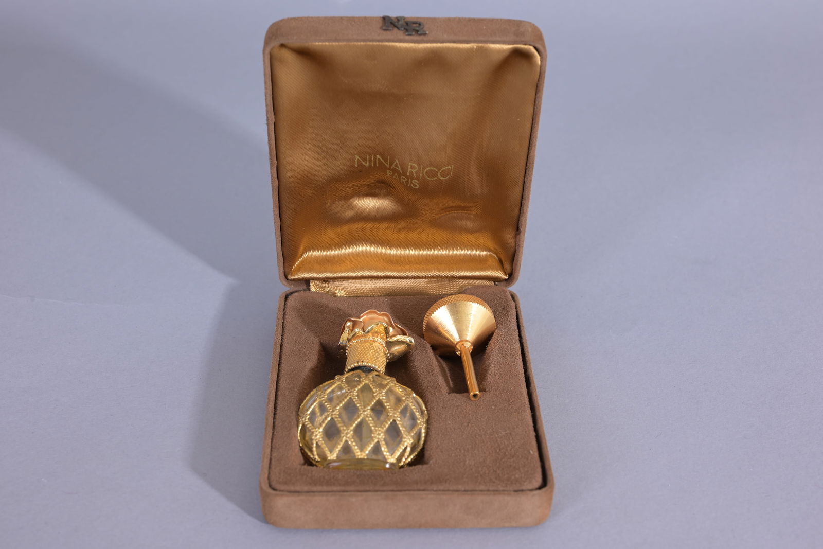 Nina Ricci - Capricci Opera Flacon Perfume Bottle (1 of 6)