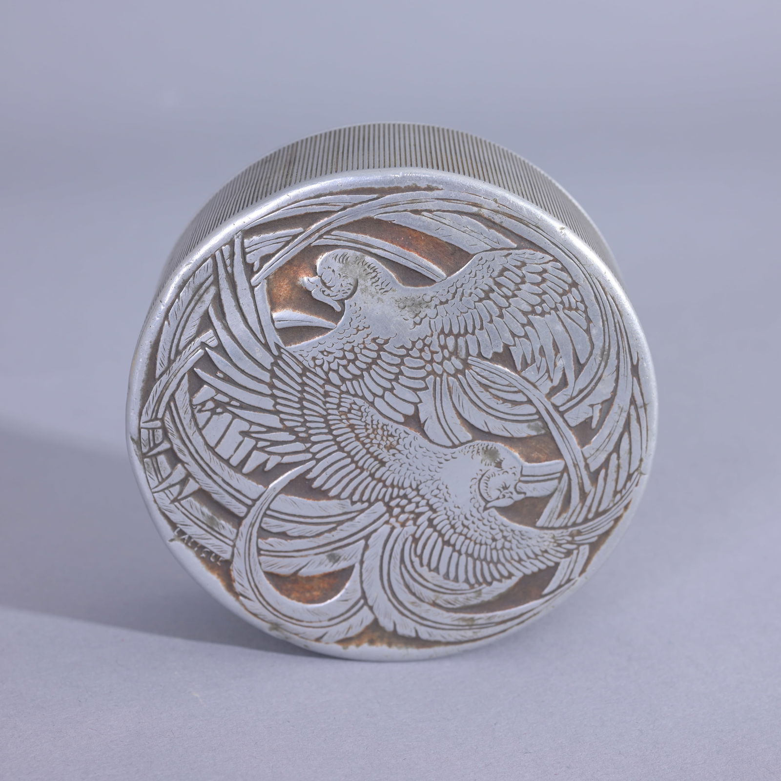 Lalique Fleurs D'Amour Powder Box (1 of 3)