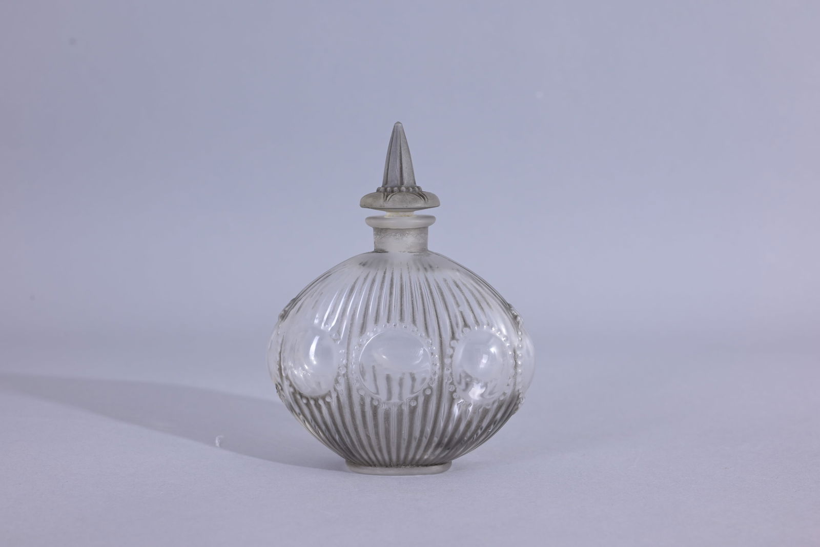 Julien Viard Flacon w/ Black Accents (1 of 6)