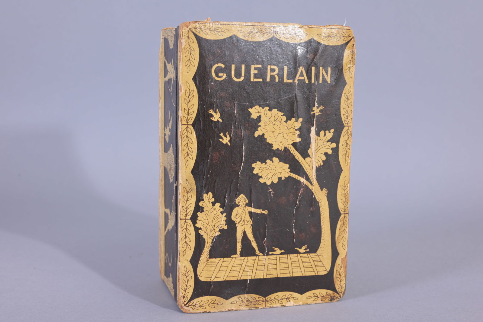 Vintage French Guerlain Mitsoulo Perfume Box: Guerlain, Vintage French Guerlain Mitsoulo perfume box only, circa 1919. (Guerlain - 1004) Provenance: single owner lifetime collection from Jacksonville, FL - Entire collection has been donated to St