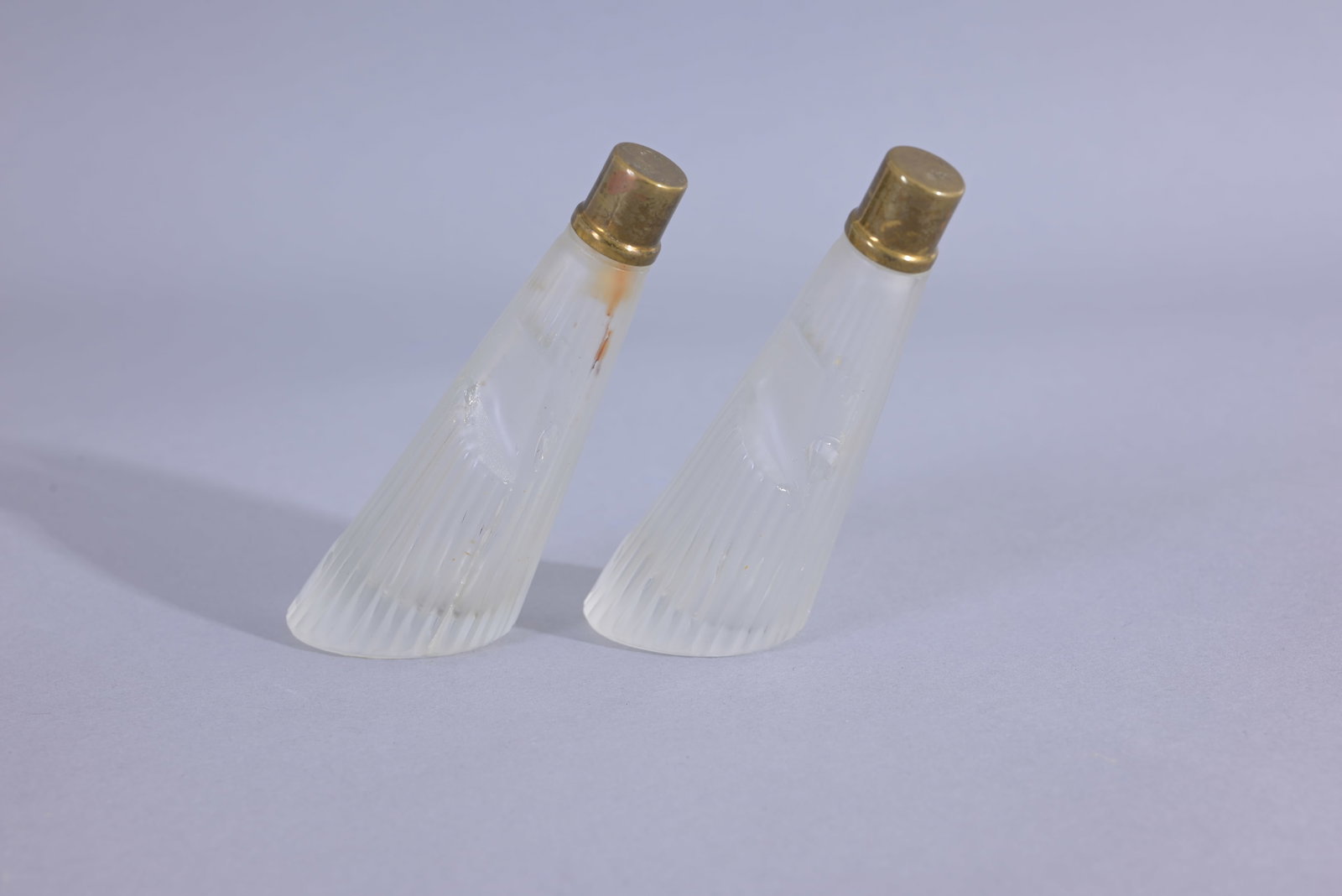 Lancome- Tresor and Magi set 1952: Lancome- Tresor and Magi set 1952. double flacon. (Lancome - 1003) Provenance: single owner lifetime collection from Jacksonville, FL - Entire collection has been donated to St. Elizabeth Ann Seton Ca