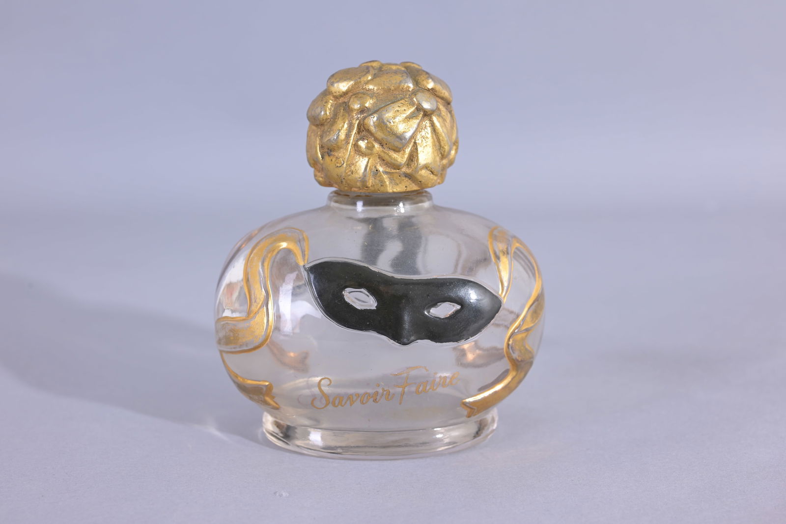 "Savoir Faire" glass Eau de Perfume fragrance (1 of 6)