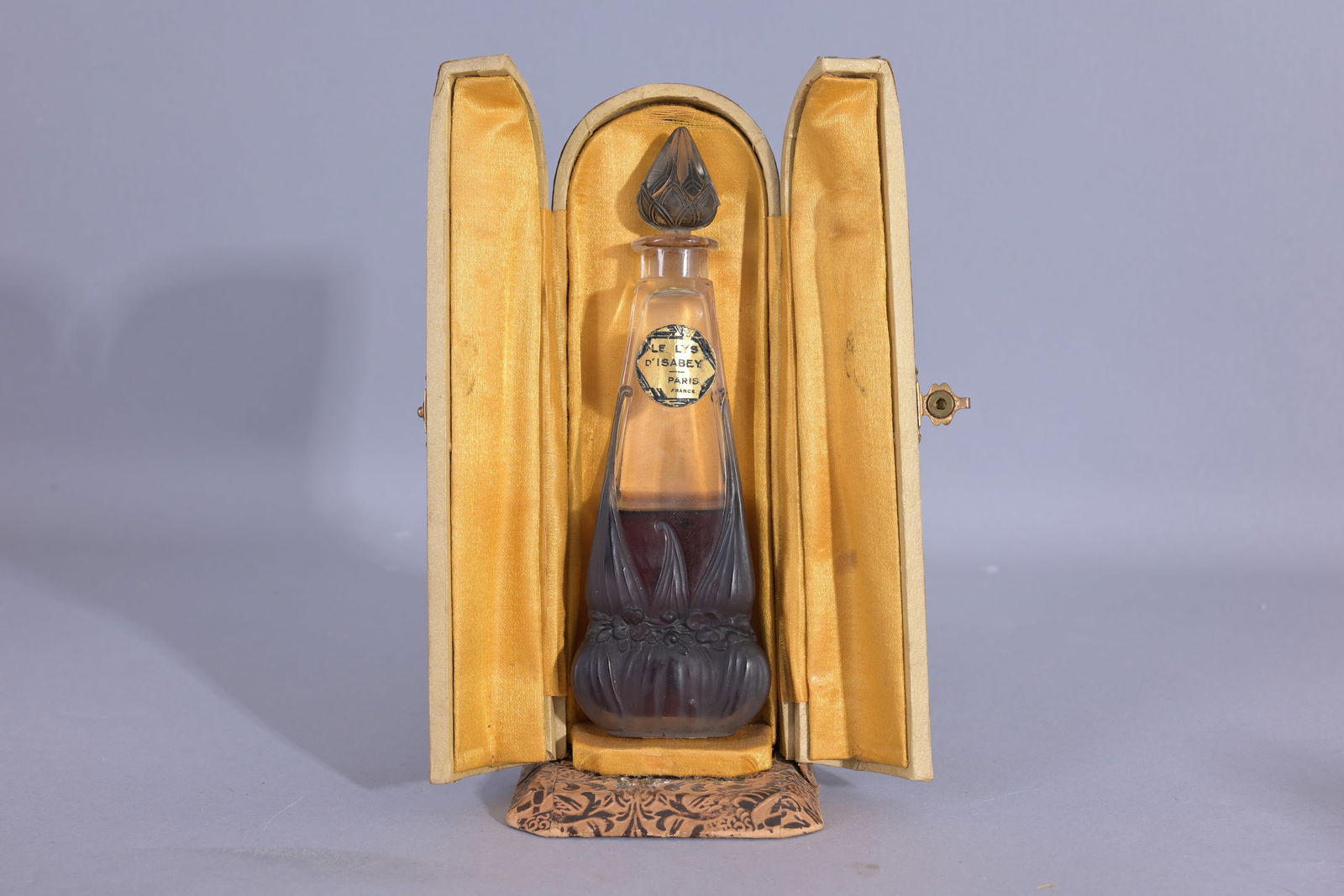 1924 J.Viard for Isabey Lys Noir perfume bottle (1 of 8)