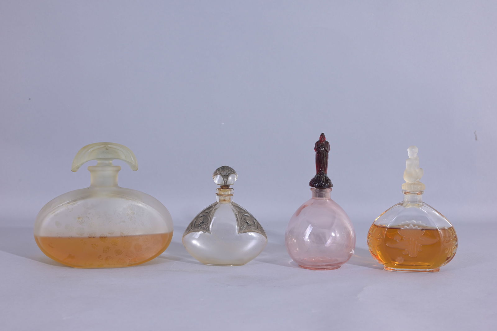 (4) Assorted Vintage Glass Perfume Bottles (1 of 7)