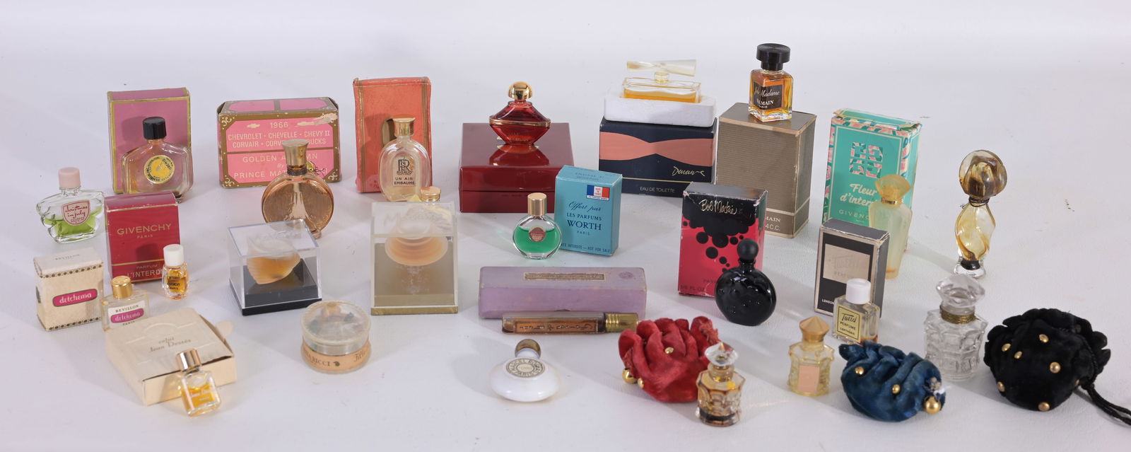 Lot of Approx (25) Assorted Perfume Articles (1 of 9)