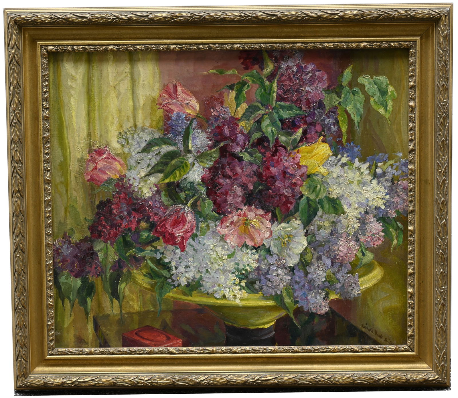 Signed, 20th C. Still Life Painting: Decorative still life painting of flowers. Signed "Linda(?) Rust" and dated 1950 in lower right corner in modern gilt frame. Overall, excellent condition Sight Size: 21 x 25 in. Overall Framed Size 27