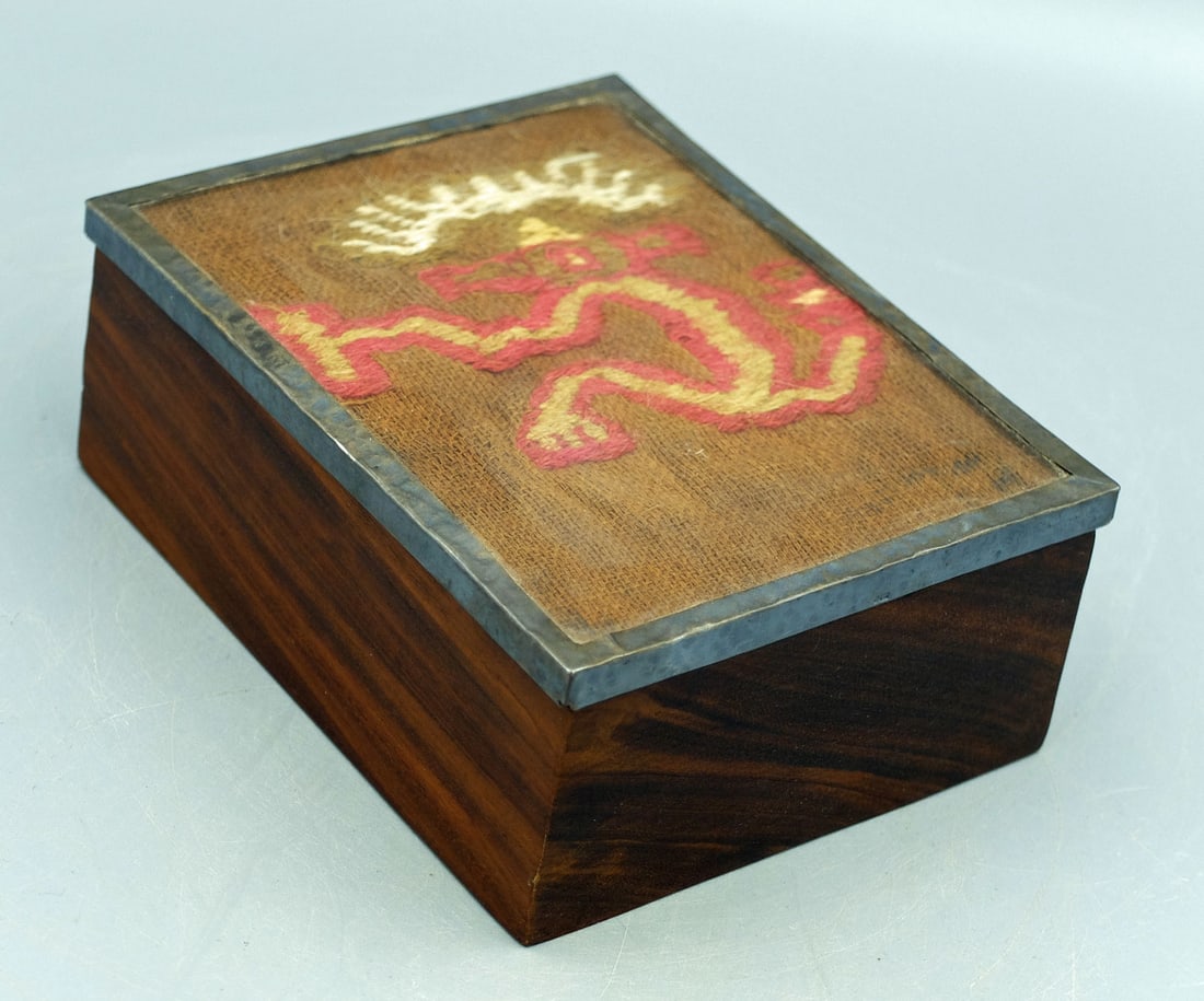 Jewelry box from Peru (1 of 3)