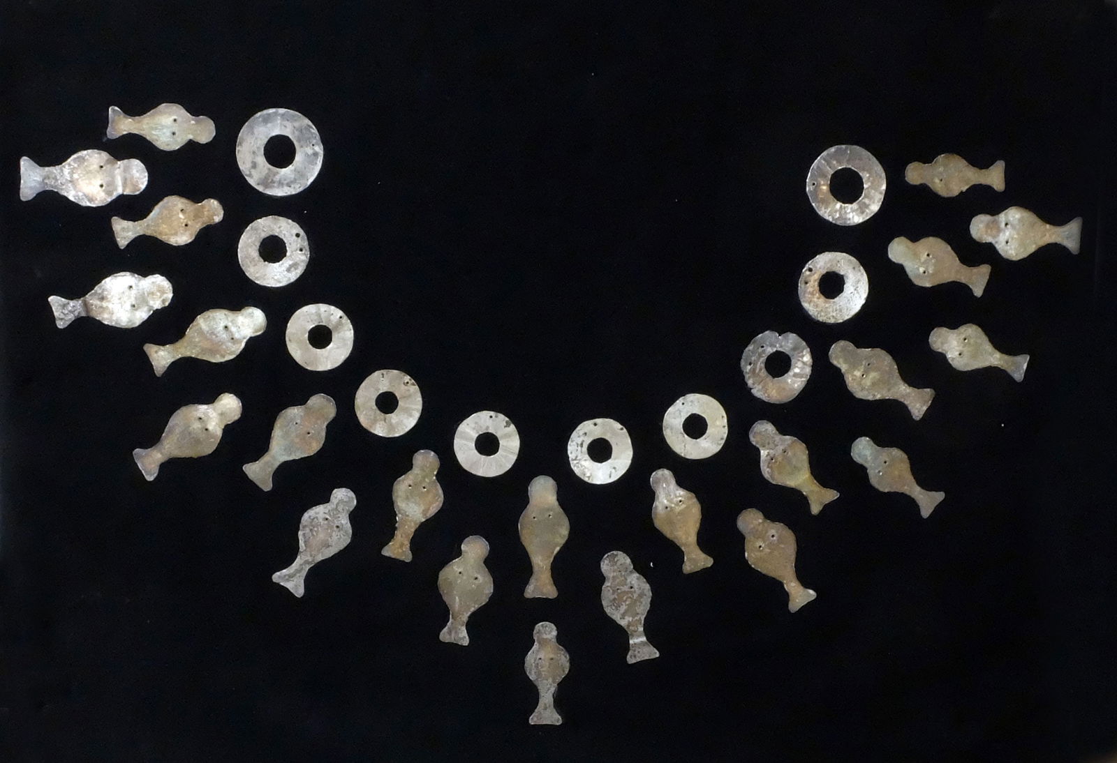 Chimu-Inca silver pectoral from Peru (1 of 2)