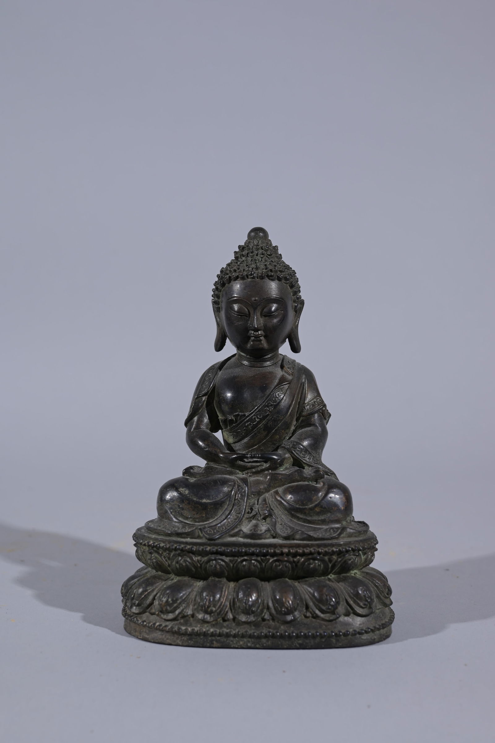 Early Antique Bronze Buddha in Dhyana Pose (1 of 9)
