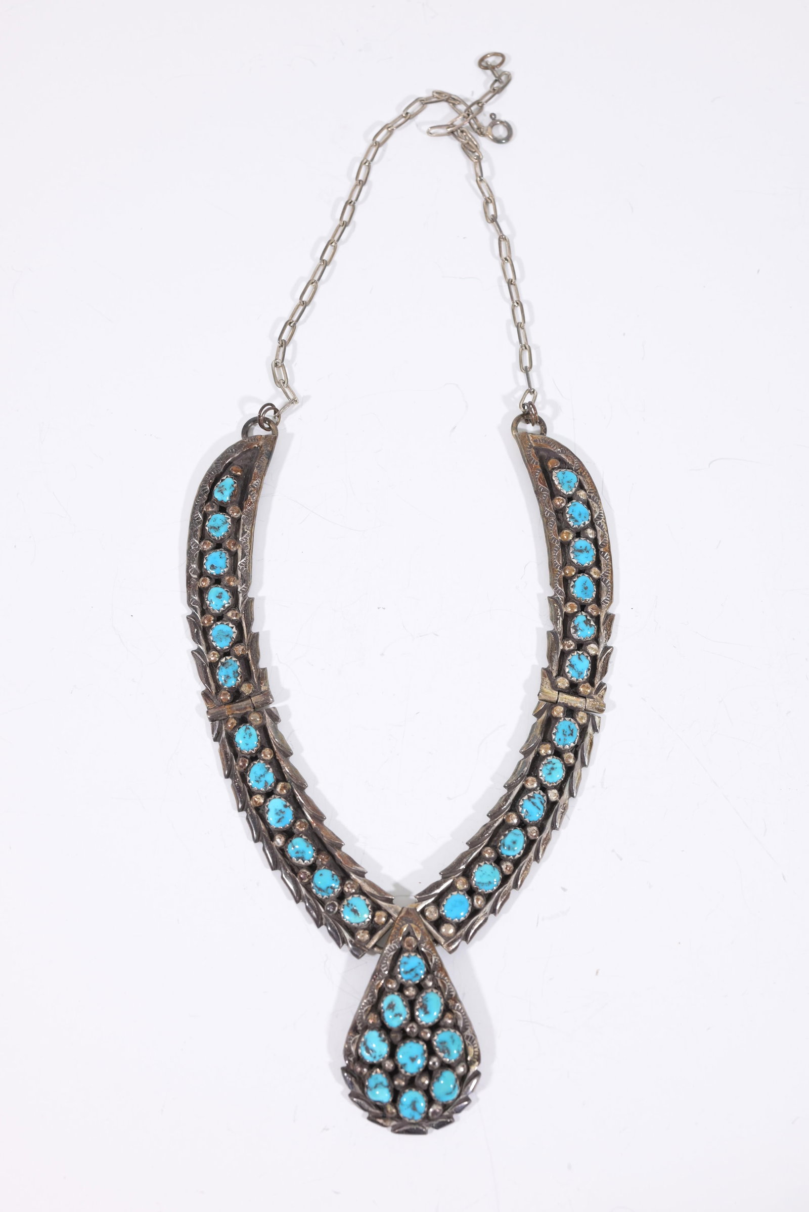 Sara Chee Sterling & Turquoise Necklace: Sara Chee Sterling & Turquoise Necklace. Marked verso. Total Weight: 46 g. Necklace Length: 16.25 in.
