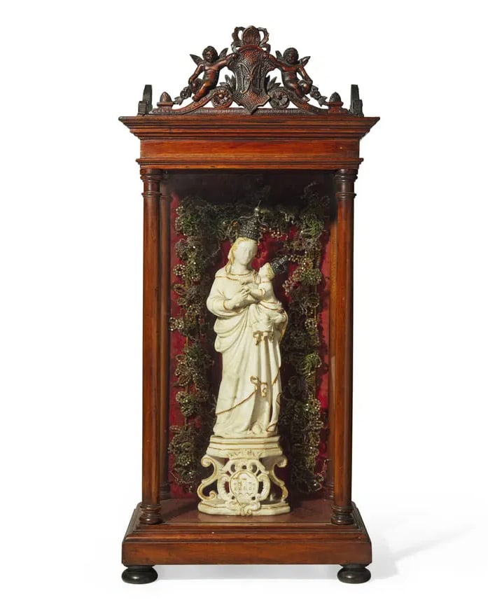 Important 17th C. Italian carved Madonna and Child (1 of 4)