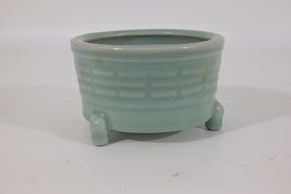 Chinese Ming Longquan celadon tripod censer