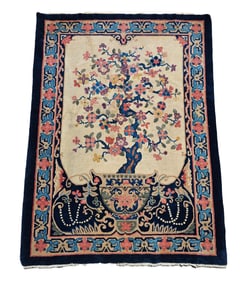 1920s Chinese Rug - 5'6" x 4'1"