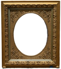 Antique Gilt/Wood Oval Frame