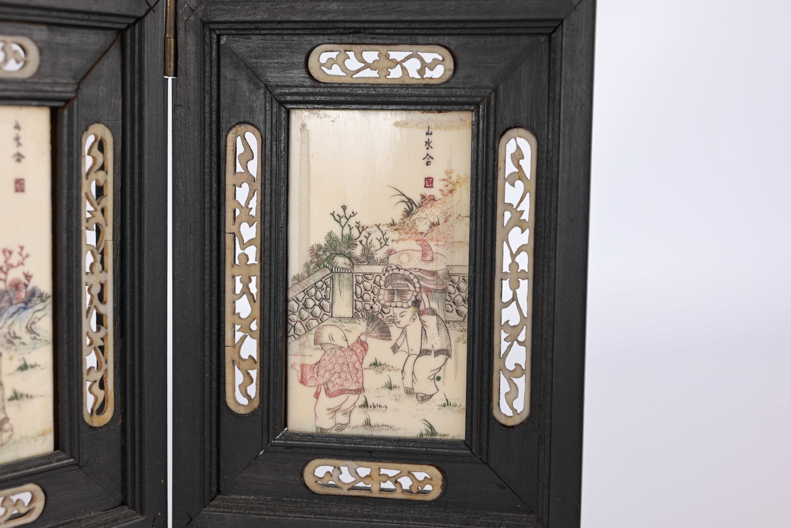 Chinese 4-Panel Bone Inlaid Table Screen - 4