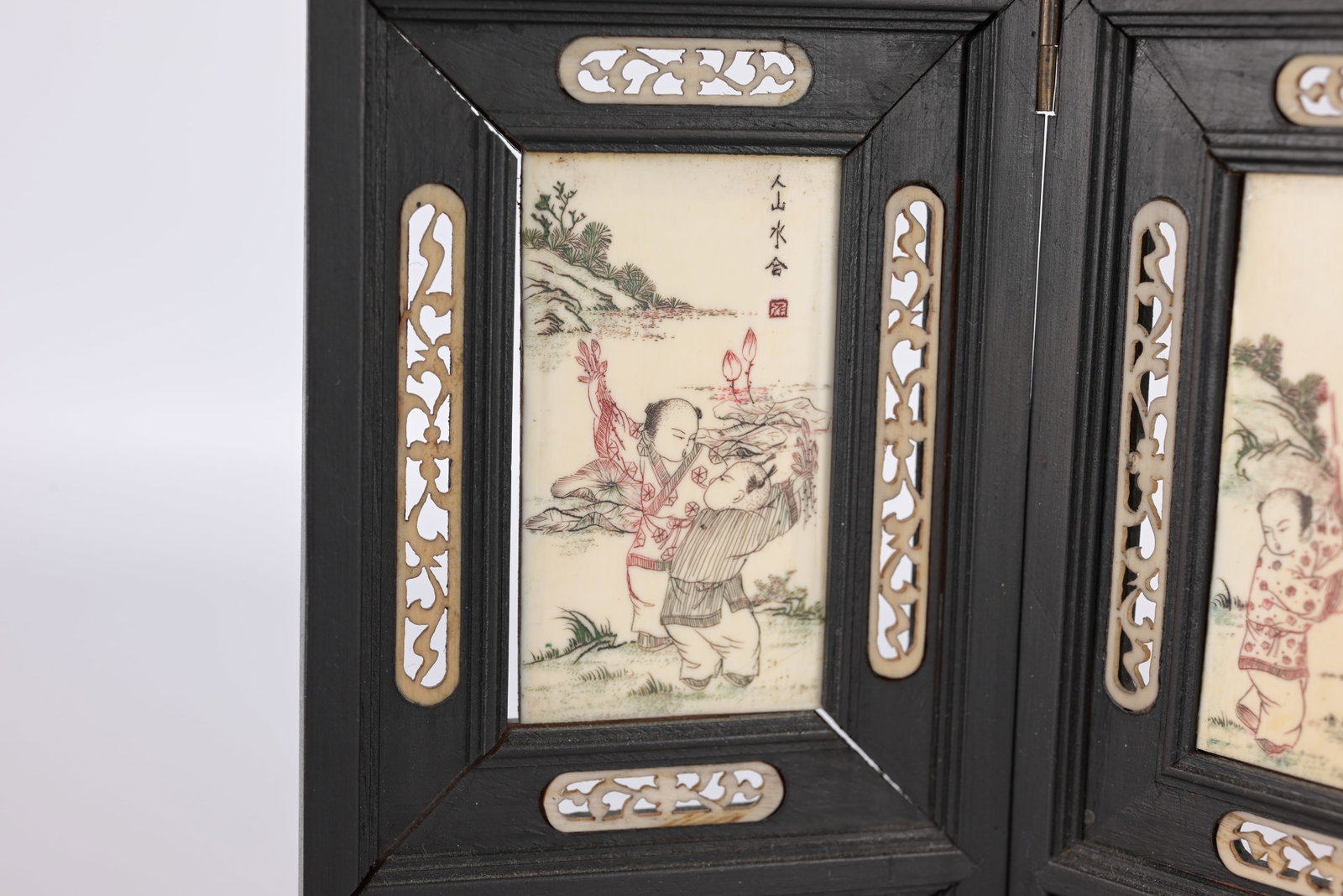 Chinese 4-Panel Bone Inlaid Table Screen - 7