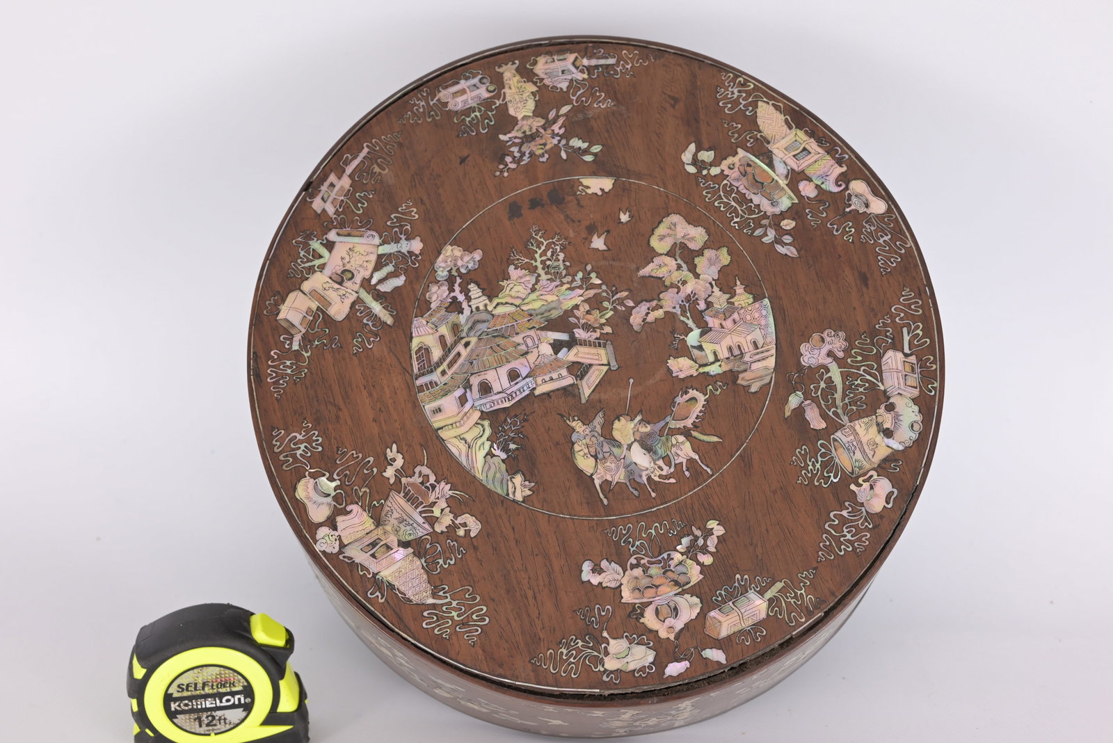 Antique Chinese Mother of Pearl Inlaid Box (1 of 7)