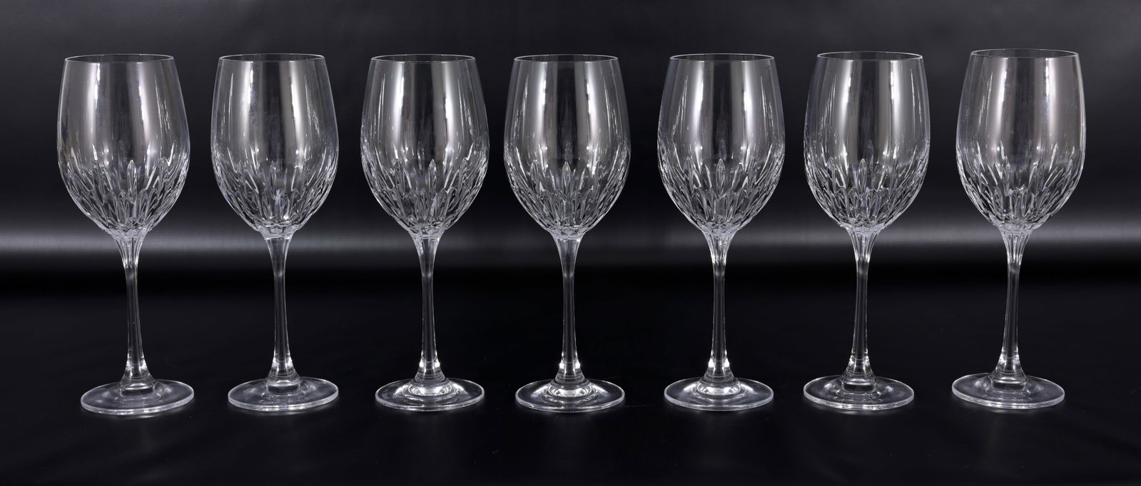(7) 'Shannon' Crystal Wine Goblets (1 of 5)