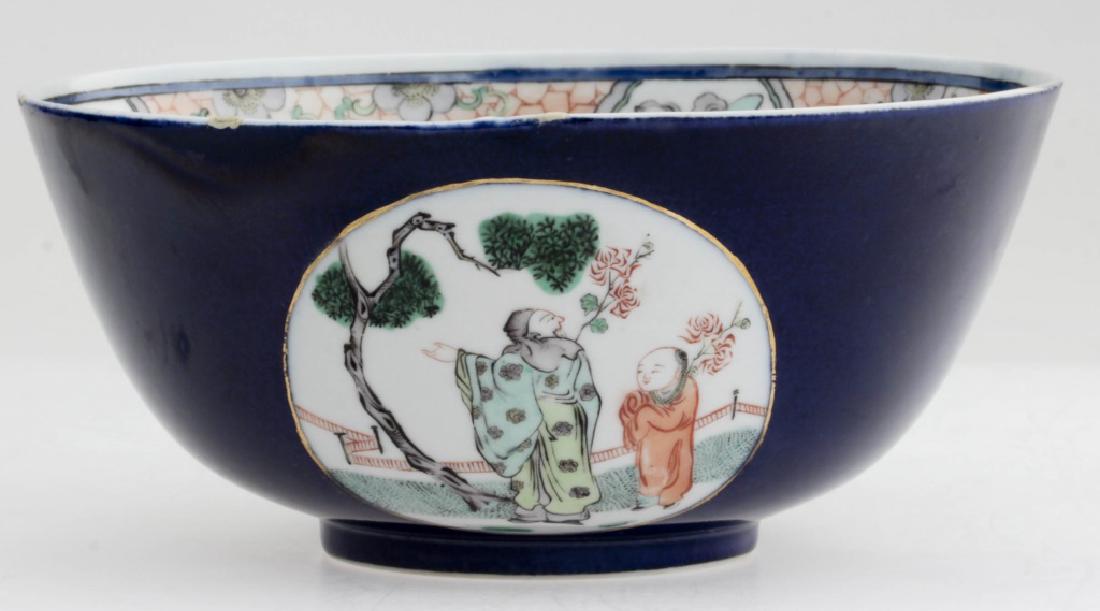 A Superb Chinese Blue & White Wucai Porcelain Bowl (1 of 8)