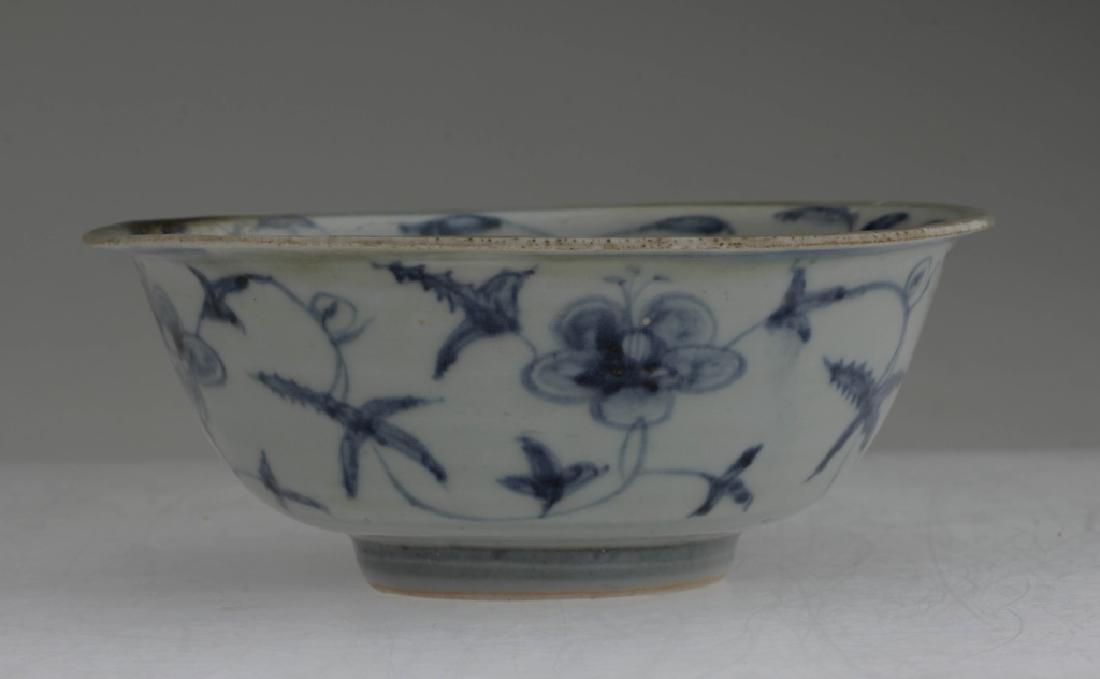 A Nice Chinese Ming Dynasty Blue and White Bowl: DESCRIPTION: A nice Chinese Ming dynasty blue and white porcelain bowl decorated with peony flowers. Domestic shipping with full insurance and packing service cost: $39.00. MEASUREMENT: H: 6 cm; W: 15