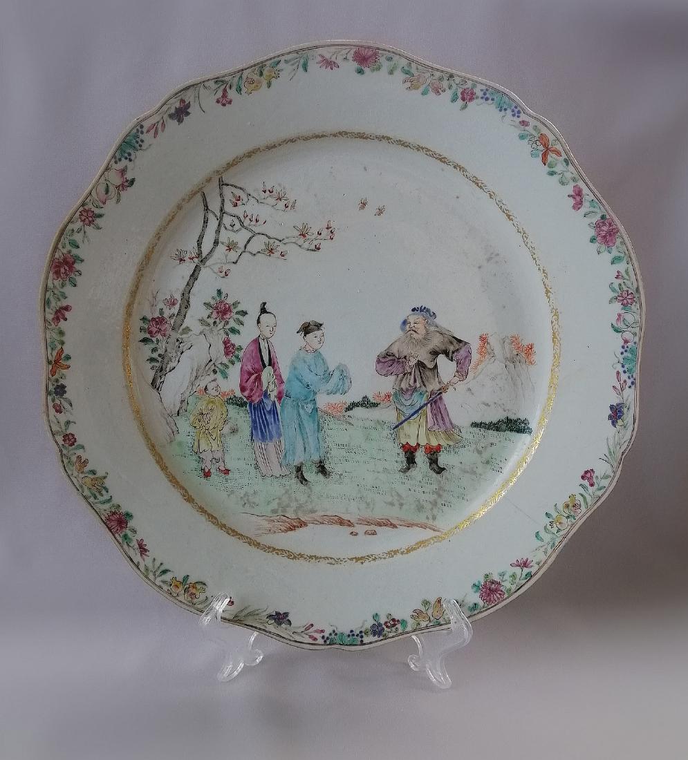A CHINESE QING DYNASTY ROSE FAMILLE CERAMIC PLATE (1 of 8)