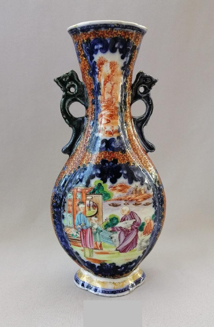CHINESE QING QIAN LONG ROSE FAMILLE VASE (1 of 11)