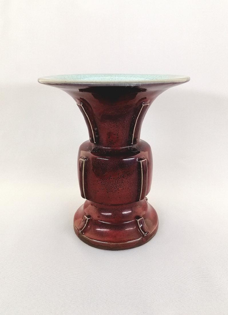 An elegant Chinese Jun kiln Zun (1 of 5)
