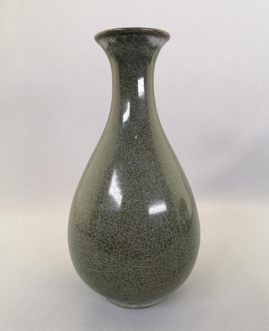 A nice Chinese Xi Ko kiln ceramic YU HU Chung Pine (1 of 4)