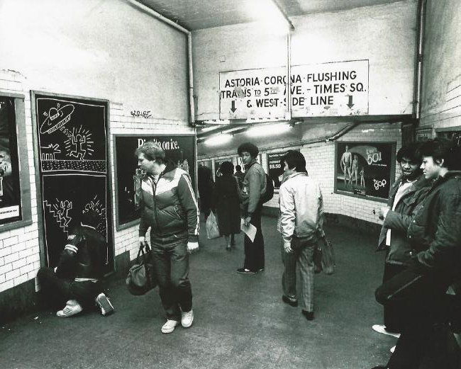 B & W NEW YORK METRO-KEITH HARING (1 of 2)