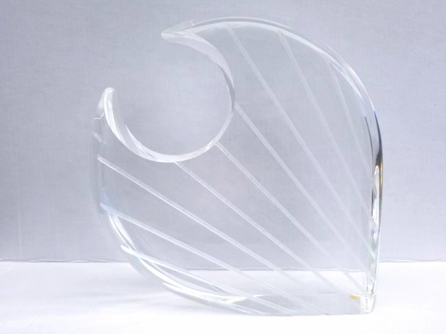 Vtg Van Teal Lucite Sculpture Signed: Vtg Van Teal Lucite Sculpture Heart Clear Acrylic Perfume Bottle Signed Van TealSize App: 12 x 12 x 3Weight: 23lb