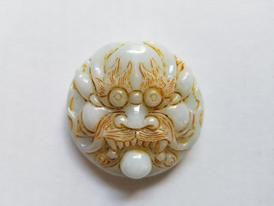 Exquisite Hand-carved beast carving Jadeite (1 of 2)