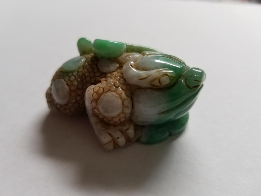 Exquisite Hand-carved toad carving Jadeite jade (1 of 2)