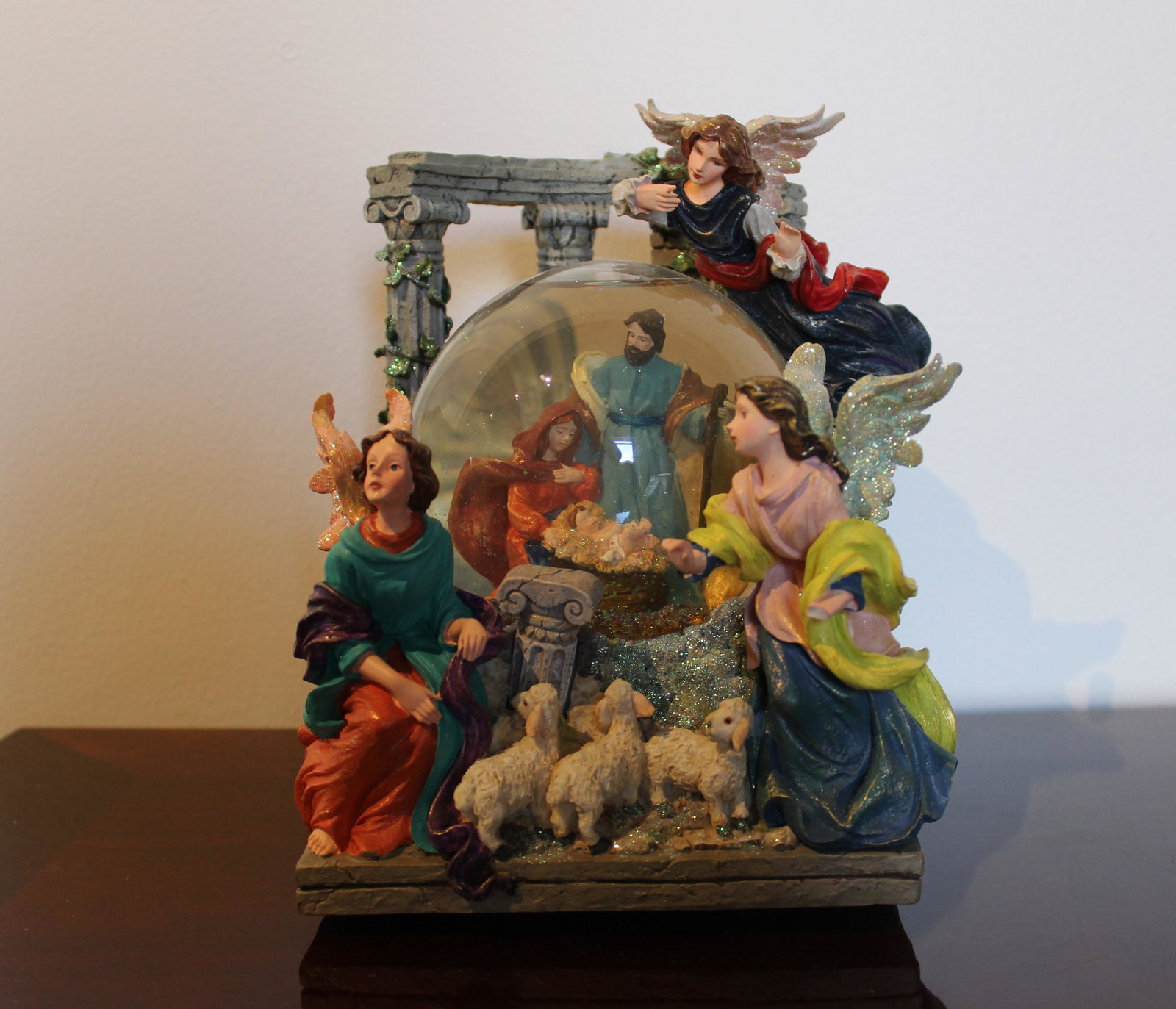 Baby Jesus Globe Music Box (1 of 3)