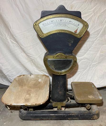 Antique candy scale (1 of 13)
