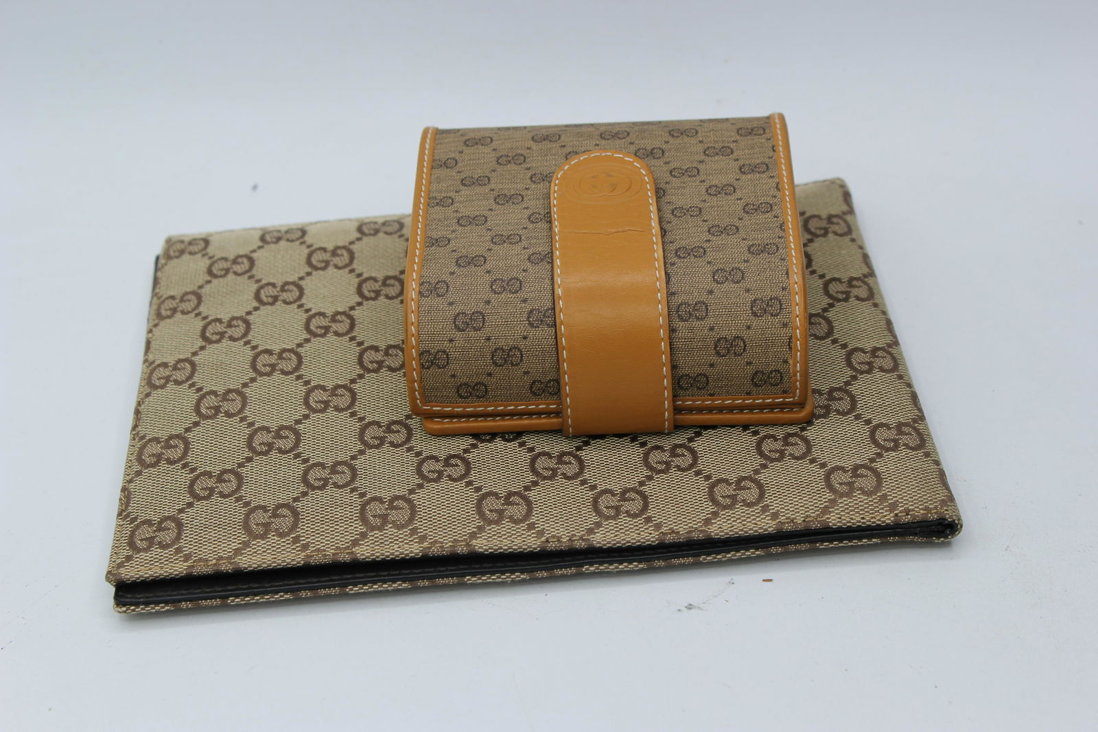 Gucci Clock and Gucci Picture Frame (1 of 4)