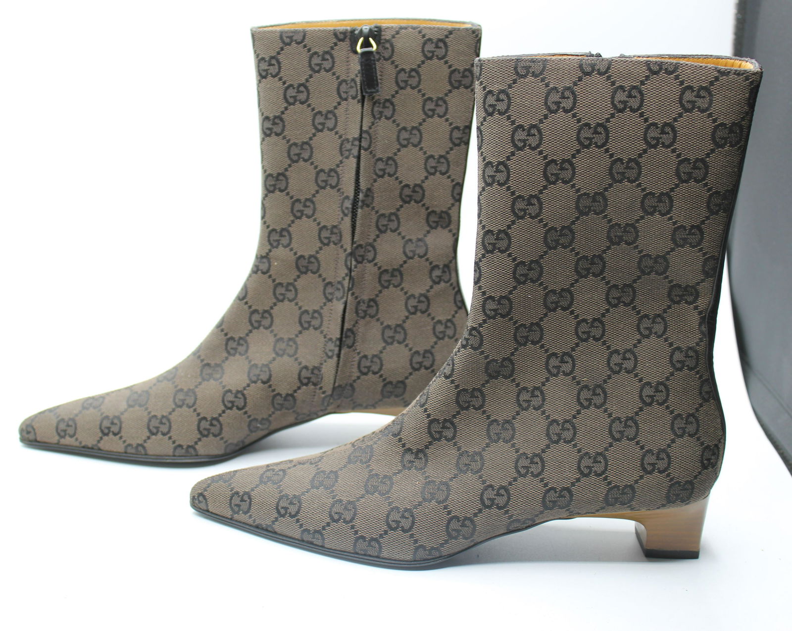 Vintage GUCCI Women's Boots (1 of 6)