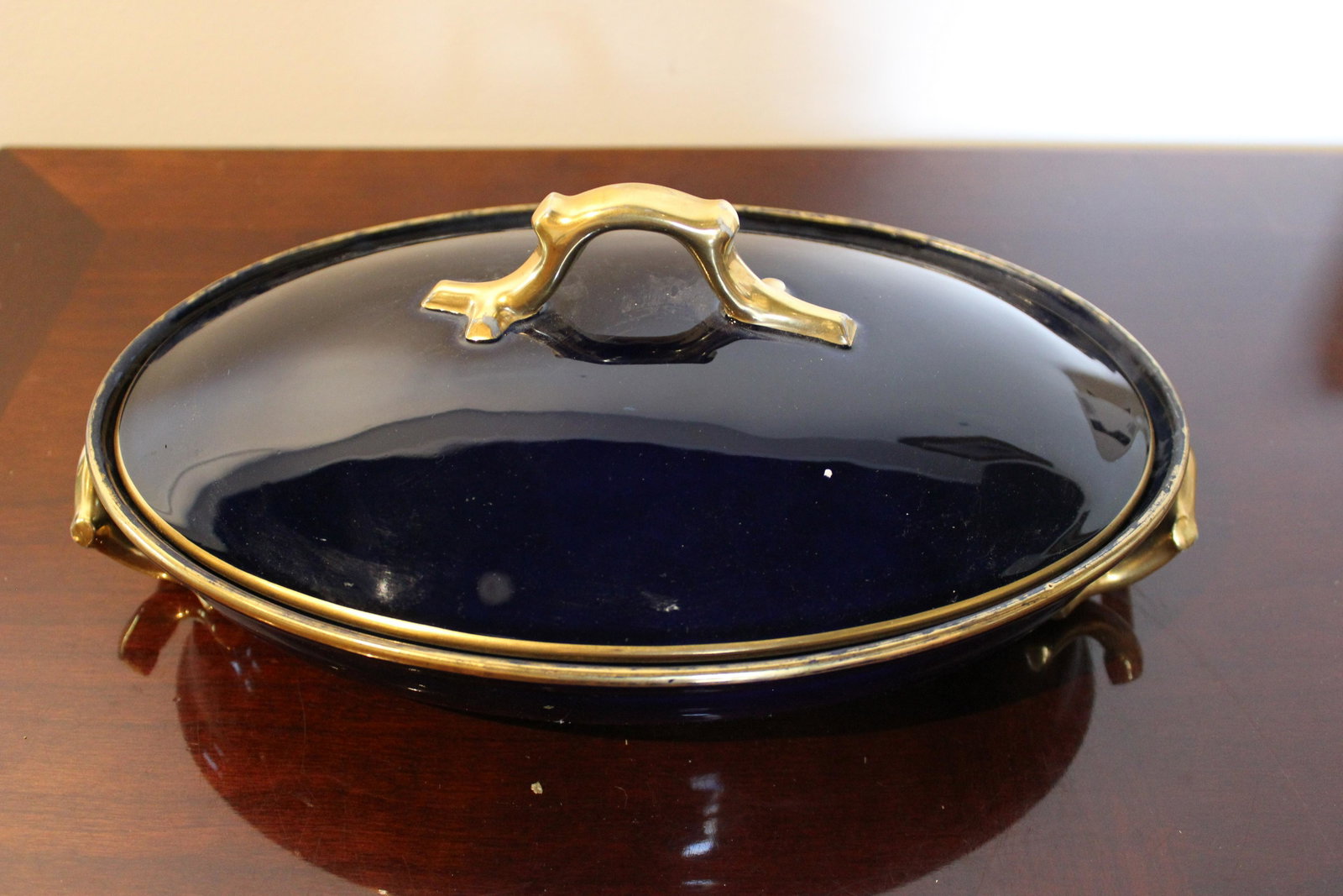Rare Asprey Vintage Casserole Dish: Gorgeous cobalt blue and gold dish with lid