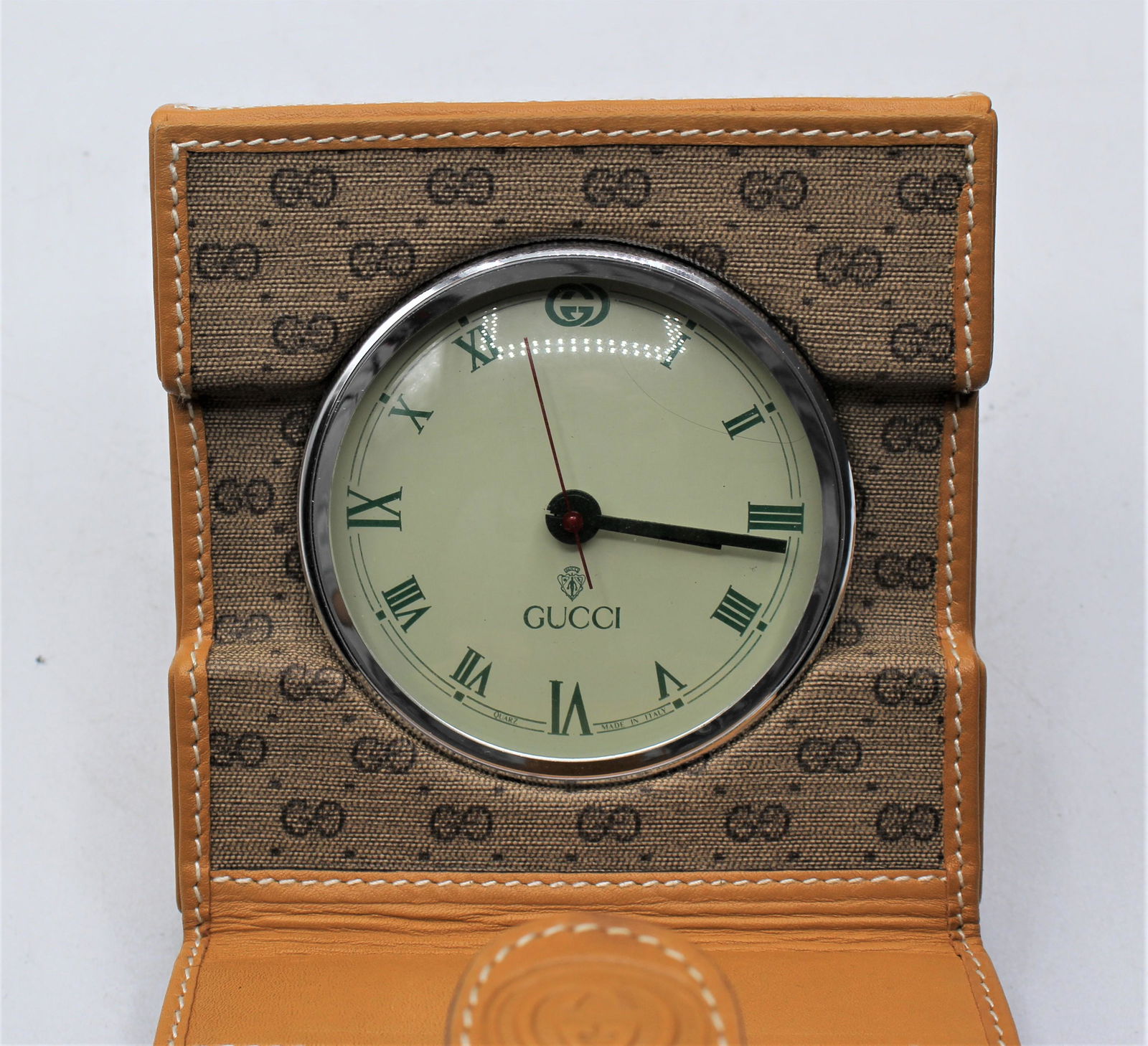 Gucci Folding Clock (1 of 3)