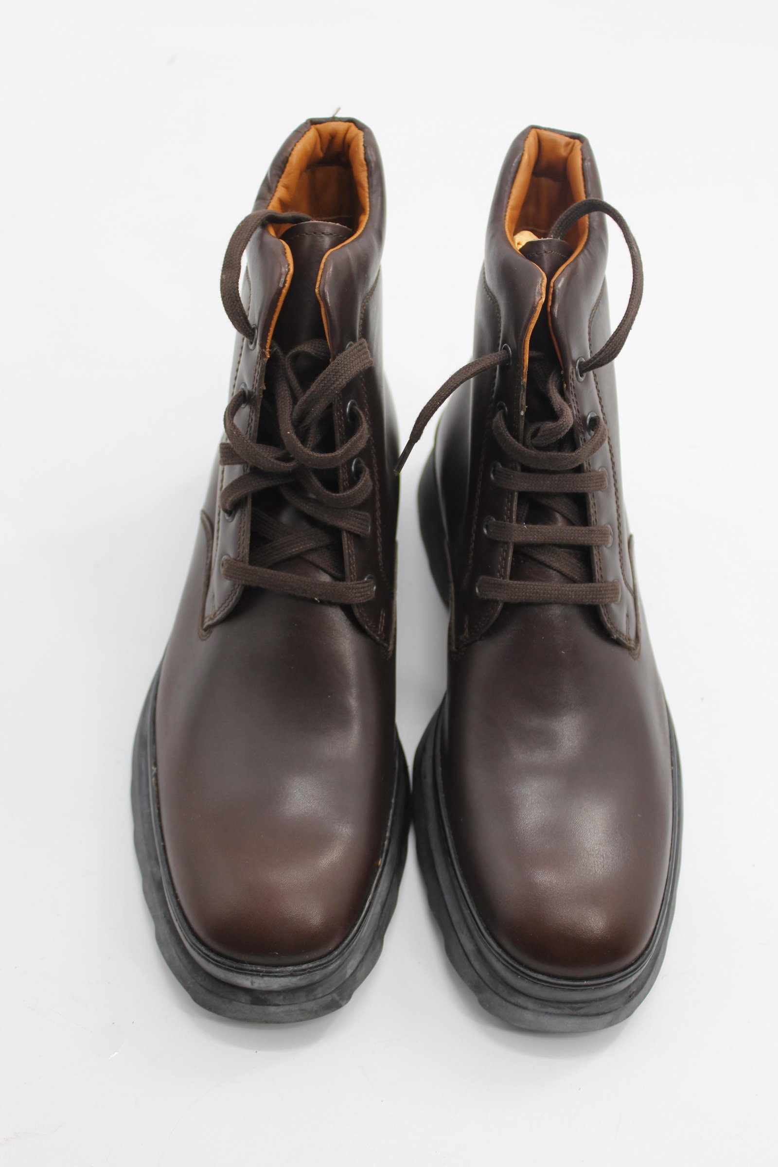 Tod's Dark Brown Workboots: Stylish men's laceup workboot with heavy rubber sole. Size 9.5