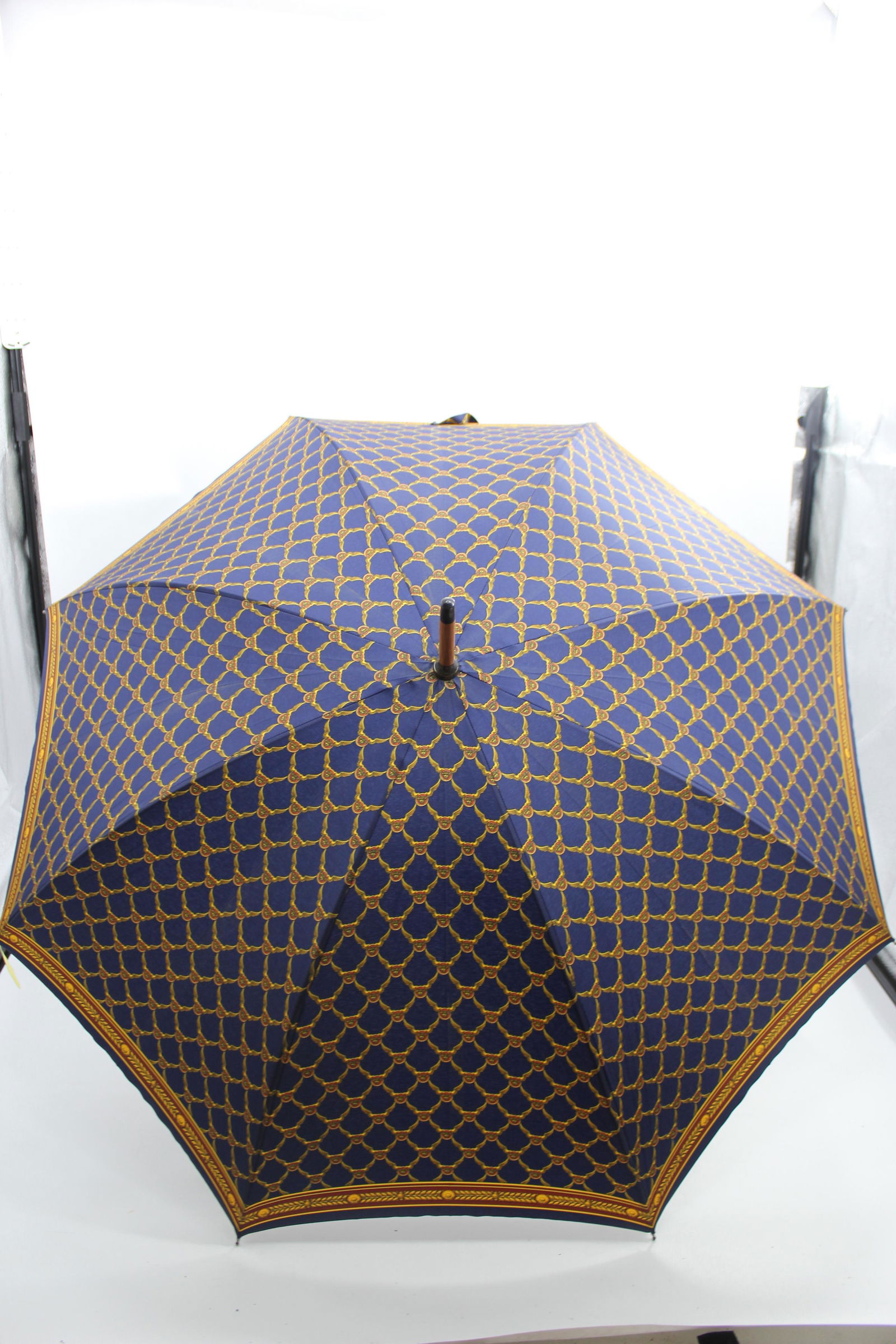 Gianni Versace Umbrella (1 of 4)