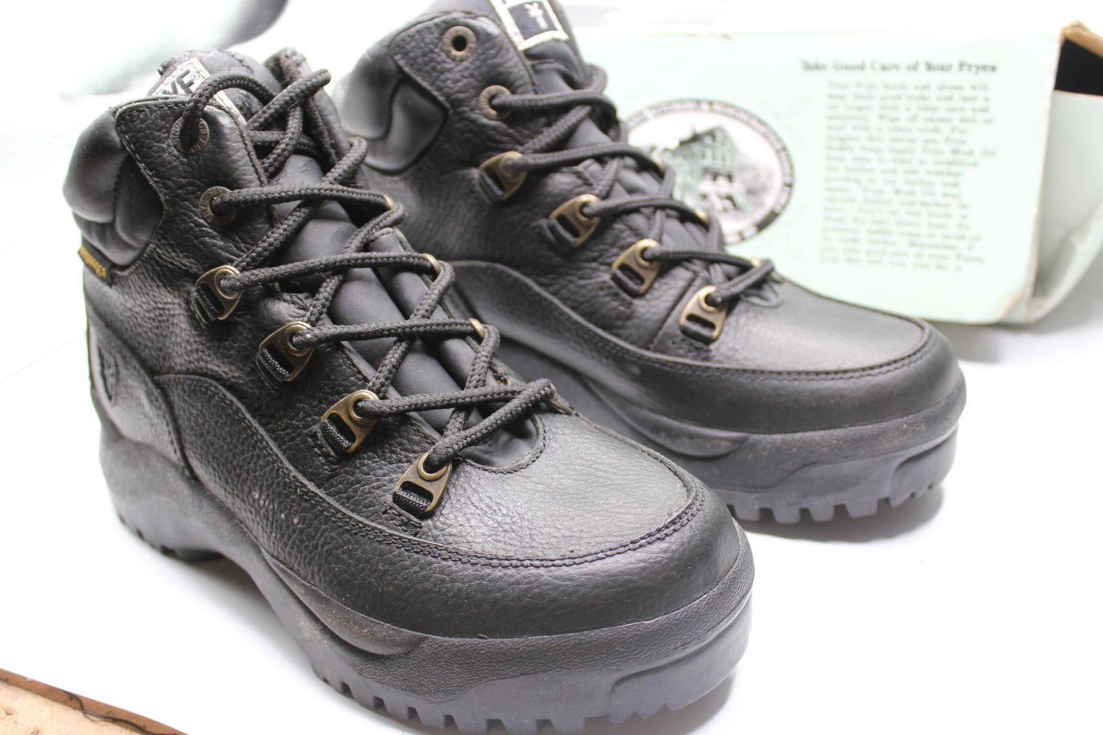 FRYE Aspen Black Women's Hiking Boots (1 of 7)