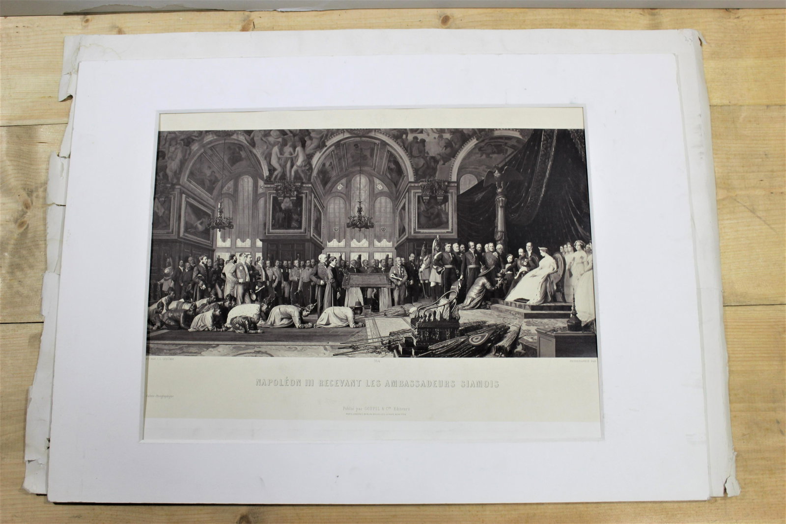 The Reception of Siamese Ambassadors by Emperor Napoleon III (1808-73): Etchingat the Palace of Fontainebleau, 27 June 1861. Peint Par J I Gerome. Site - 25x15.25, frame - 30x21.