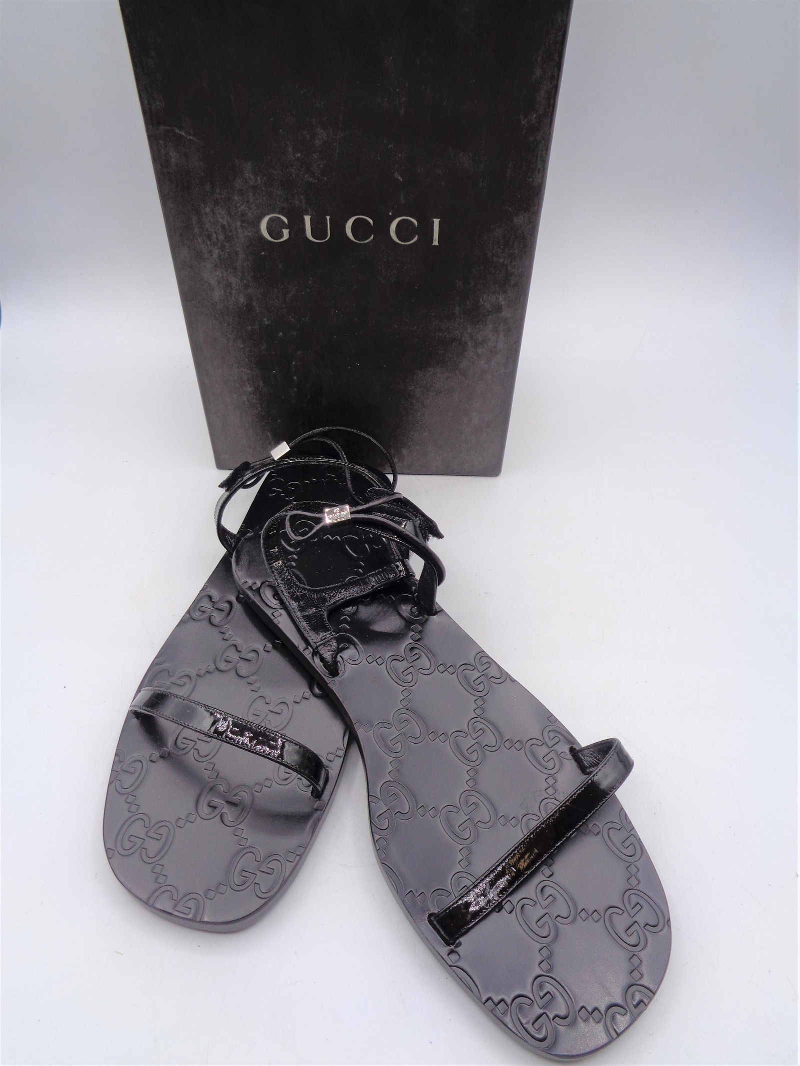 Black Strap Gucci Flats (1 of 3)