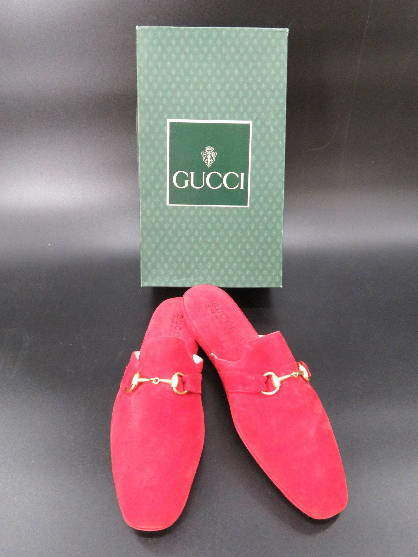 Gucci Red Suede Flats Gold Buckle (1 of 4)