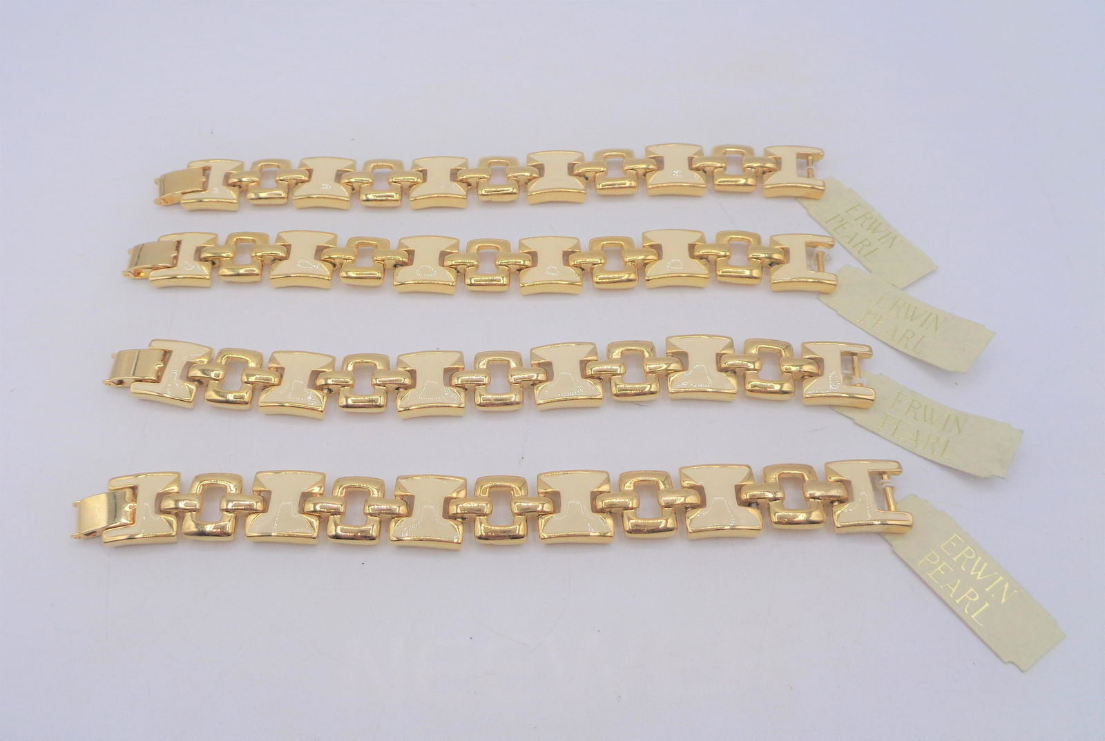 Lot of 4 Erwin Pearl Bracelets: Lot of 4 gold Erwin Pearl bracelets. These are a great staple item for any jewelry collection!