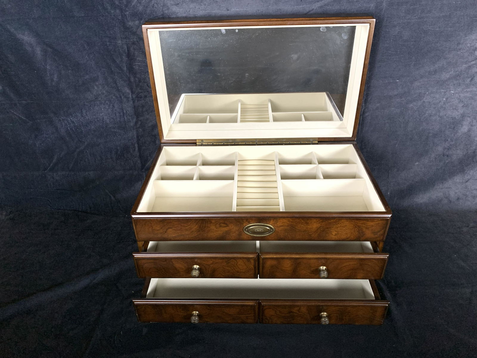 Vintage Wood Jewelery Box w/ Mirror (1 of 4)