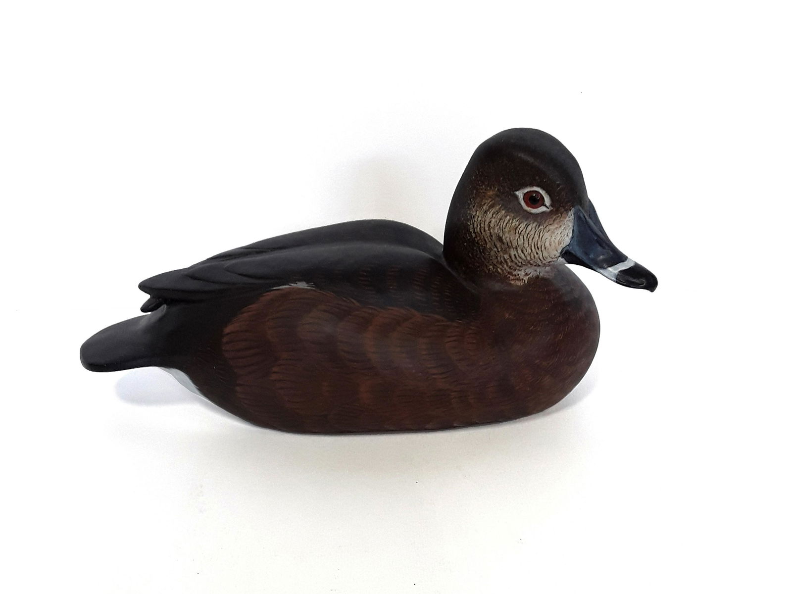 Tony Bendig's Ringneck Duck Decoy Carving (1 of 4)